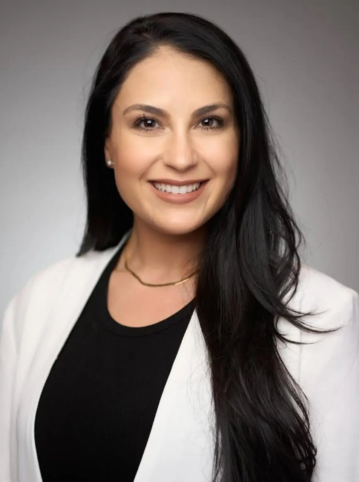 Portrait Shot of Dr. Yessenia Fernandez Riera